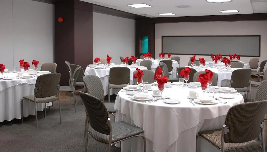 Bond Place Hotel Toronto 3*,  Kanada