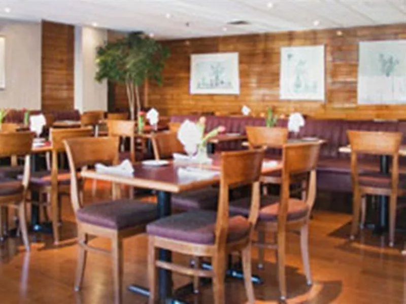 Bond Place Hotel Toronto