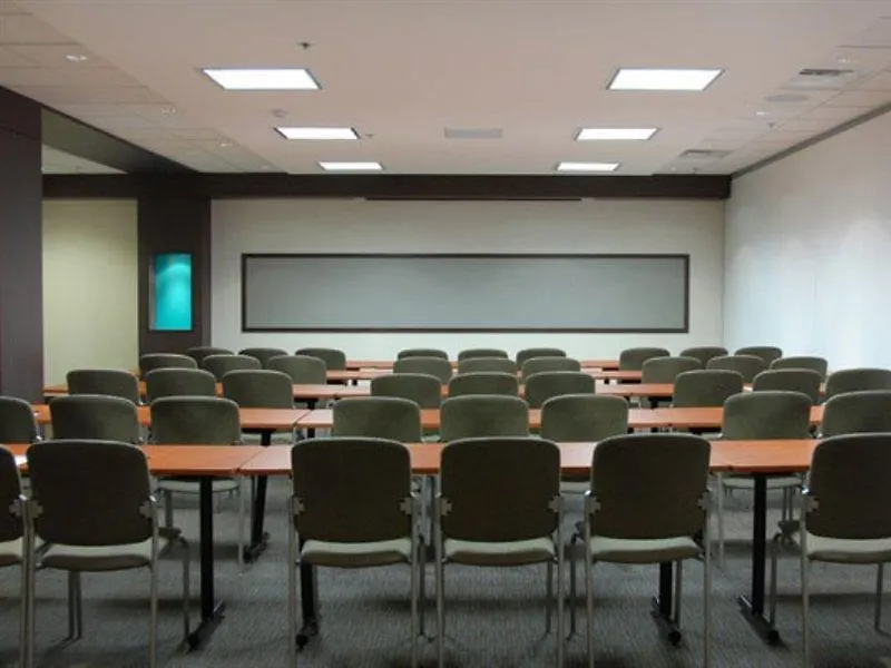 Bond Place Hotel Toronto 3*,