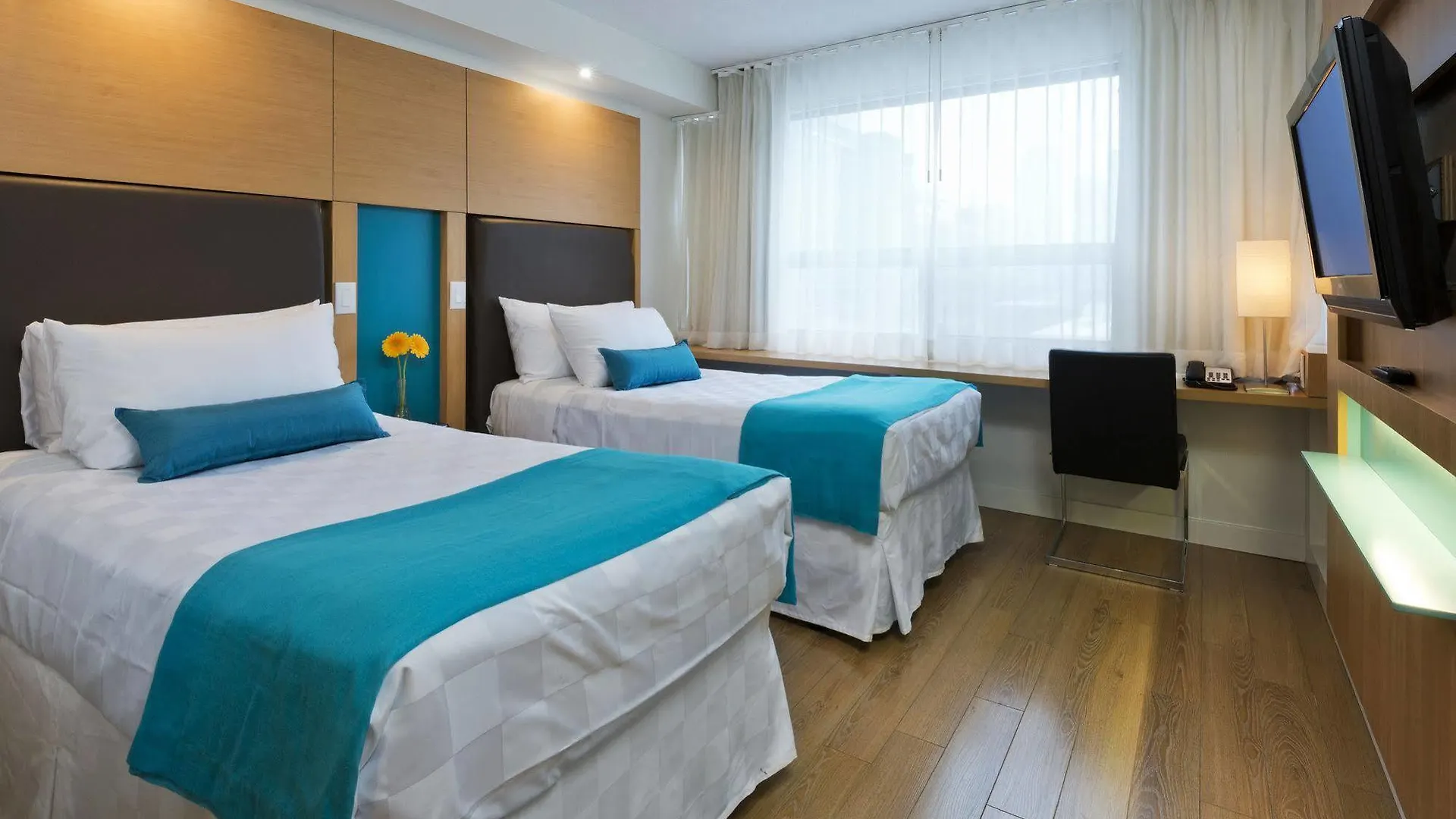 Bond Place Hotel Toronto